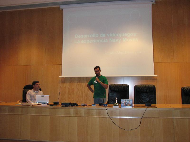 137.JPG - Charla: Desarrollo de videojuegos: La experiencia Navy Moves